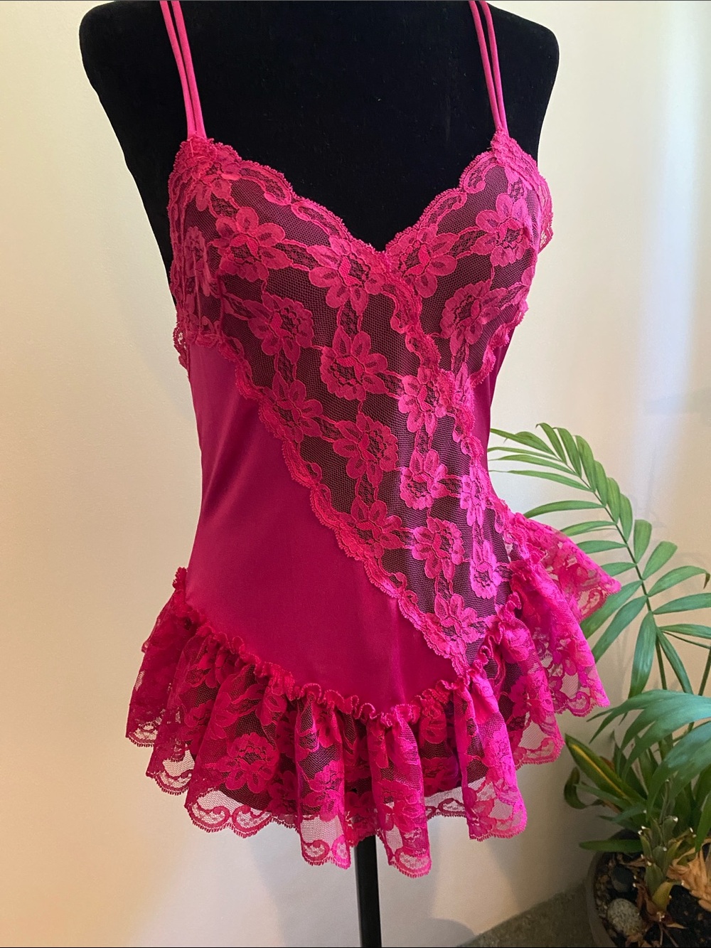 Hot Pink Lace Chemise with Ruffled Lace Hem. Size Small.